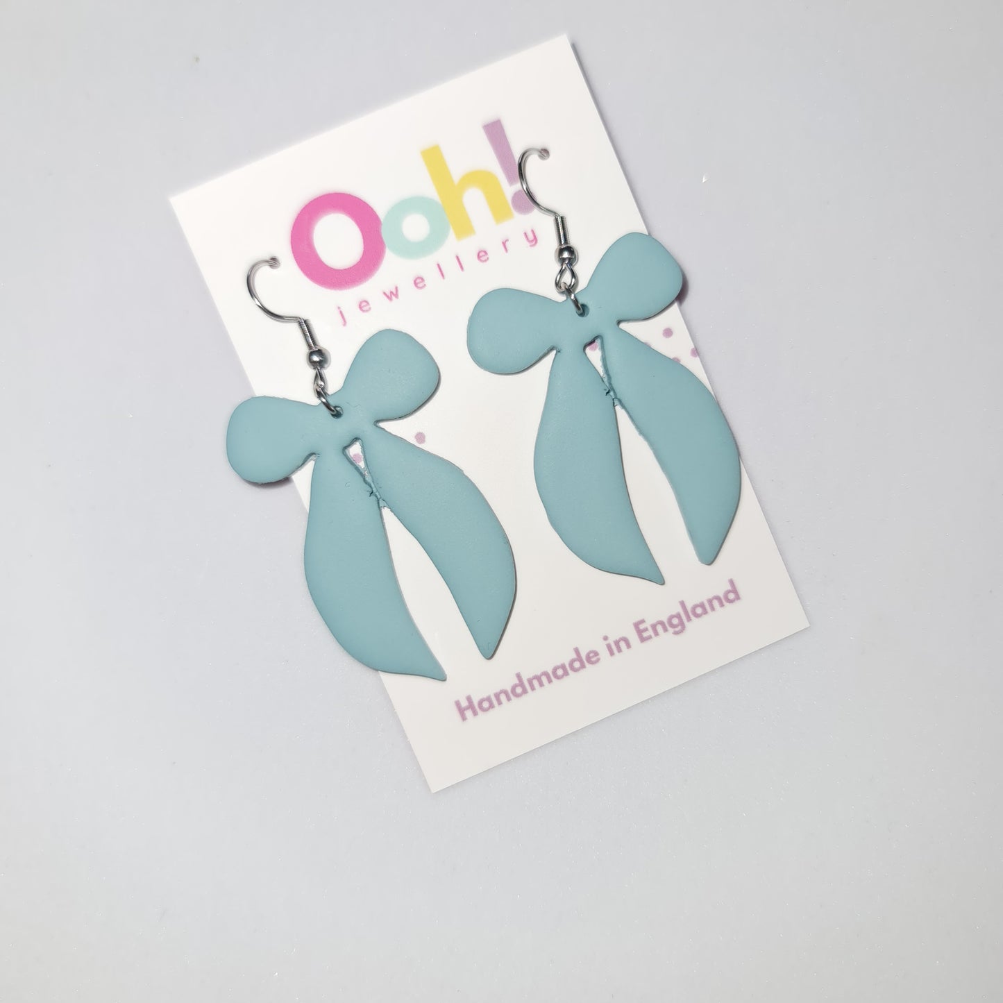 Bow Dangles