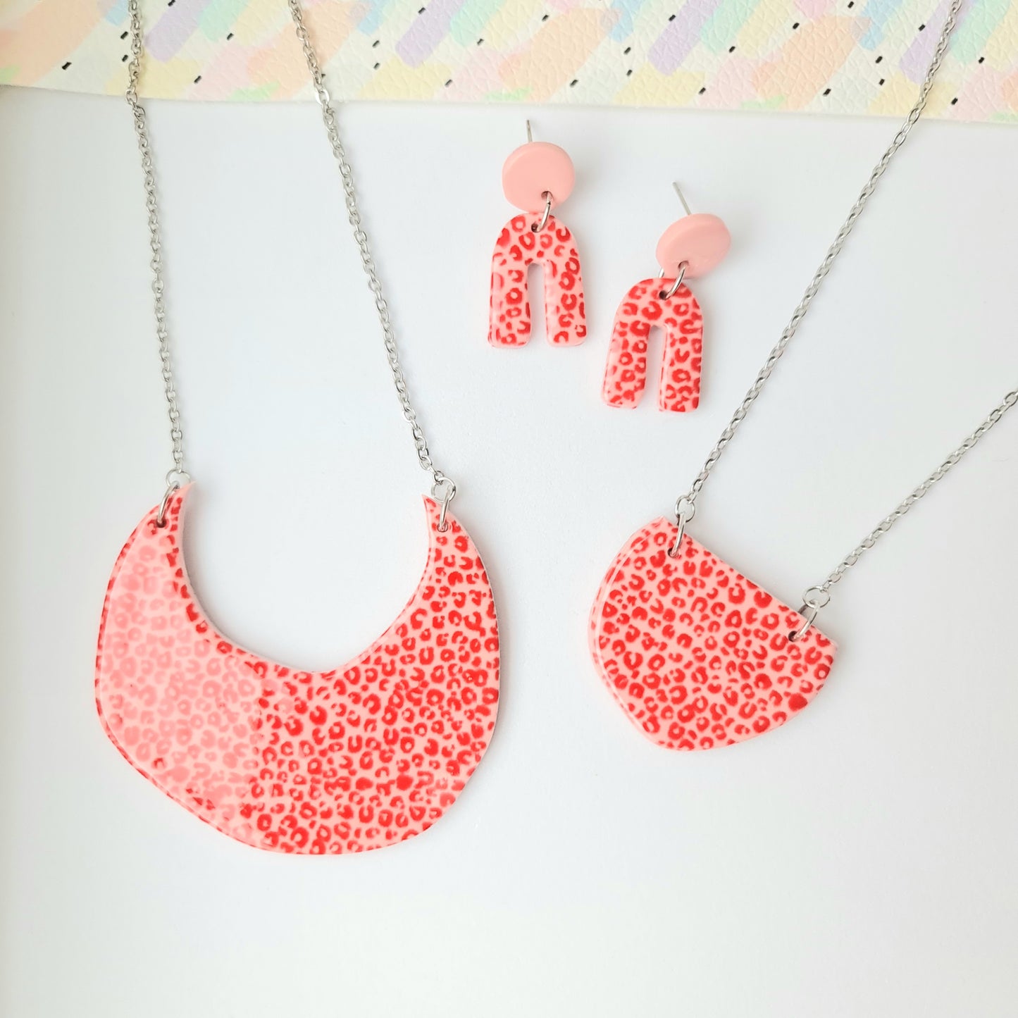 Pink & Red Leopard Print Small Necklace